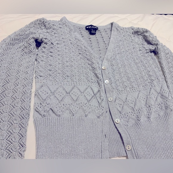 Wet Seal Sparkly Grey Button Down Cardigan - Picture 5 of 8